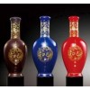 玻璃瓶廠家開發(fā)生產(chǎn)噴涂玻璃酒瓶